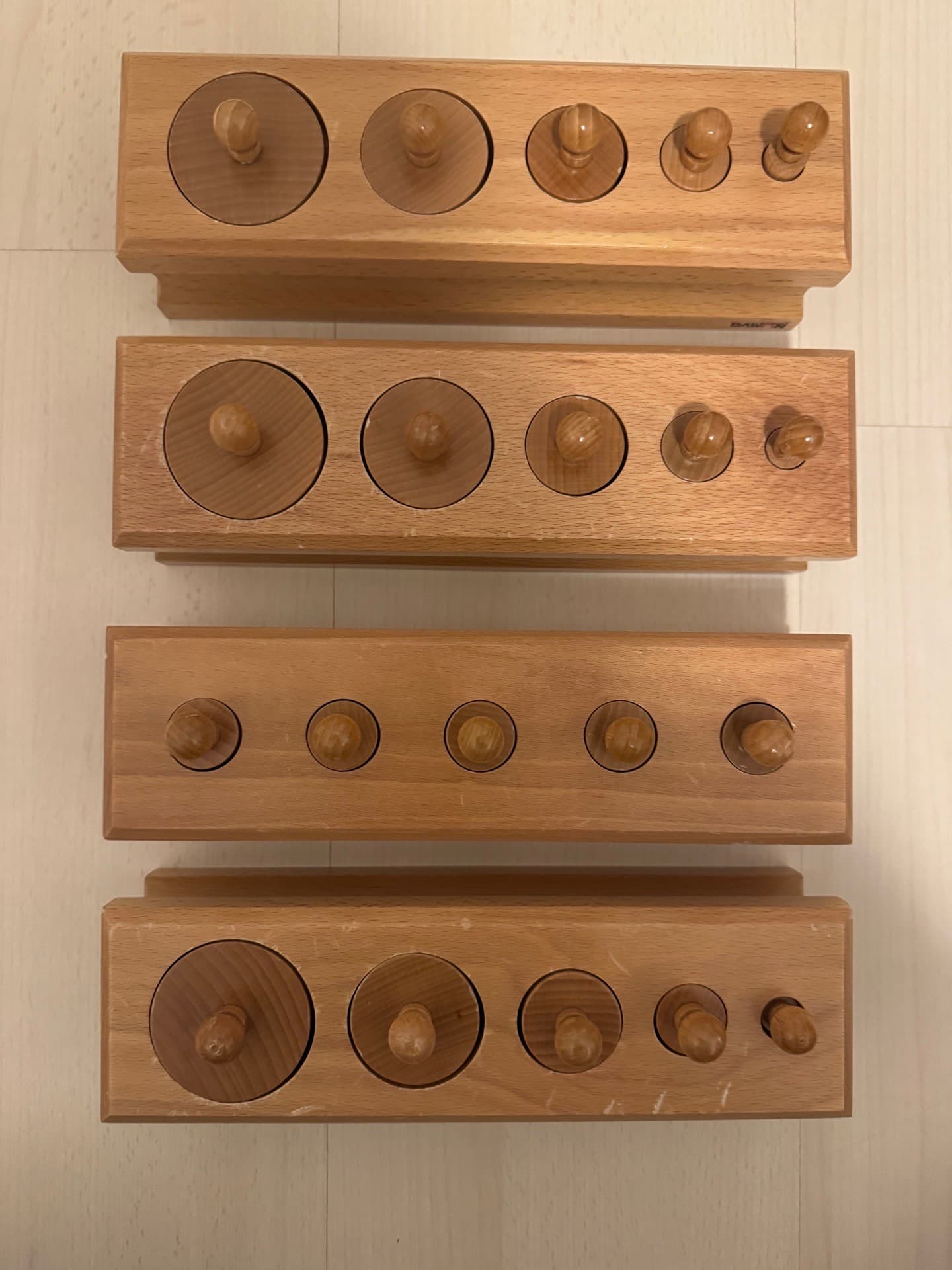 다원몬테소리 원목 꼭지 원기둥 교구