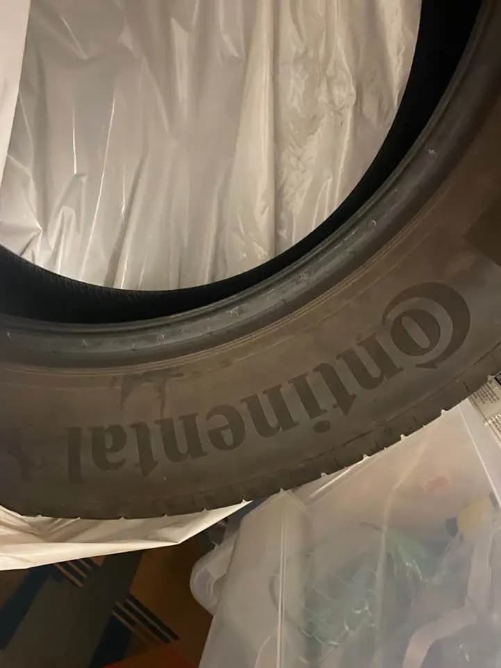 벤츠 continental 썸머타이어 4개