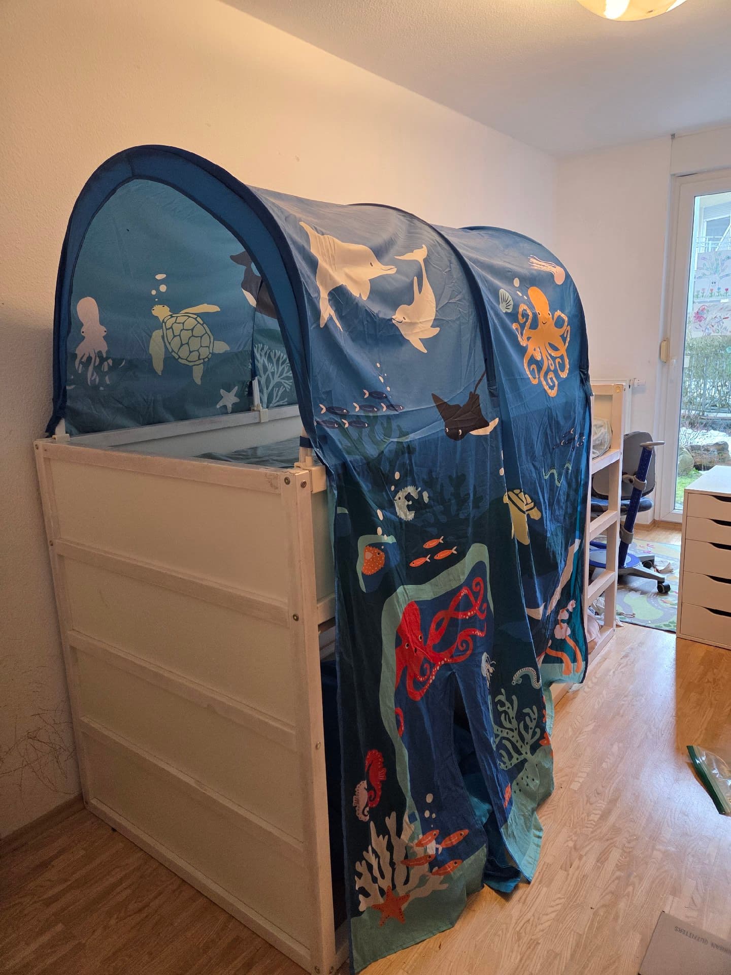 IKEA Kura 침대 (바다테마)