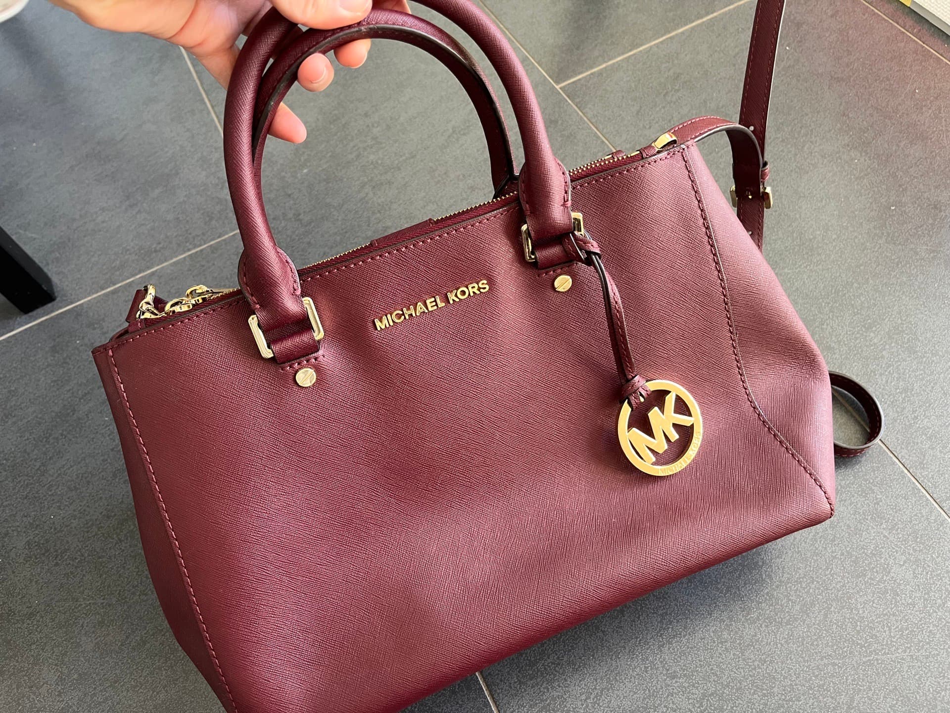 마이클코어스 가방