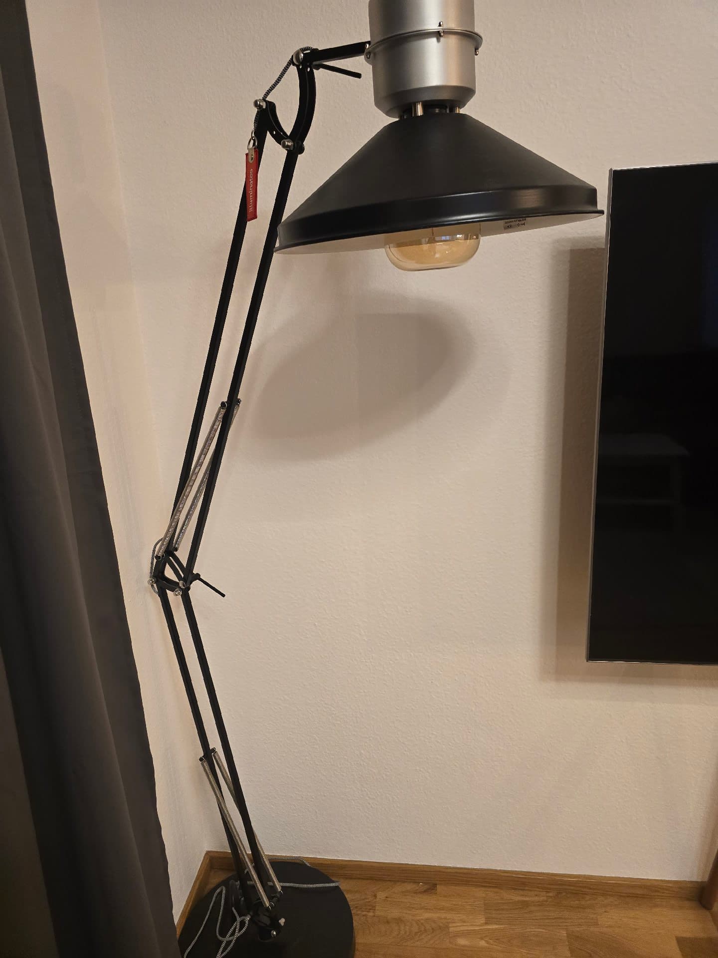 스텐드 판매합니다 .