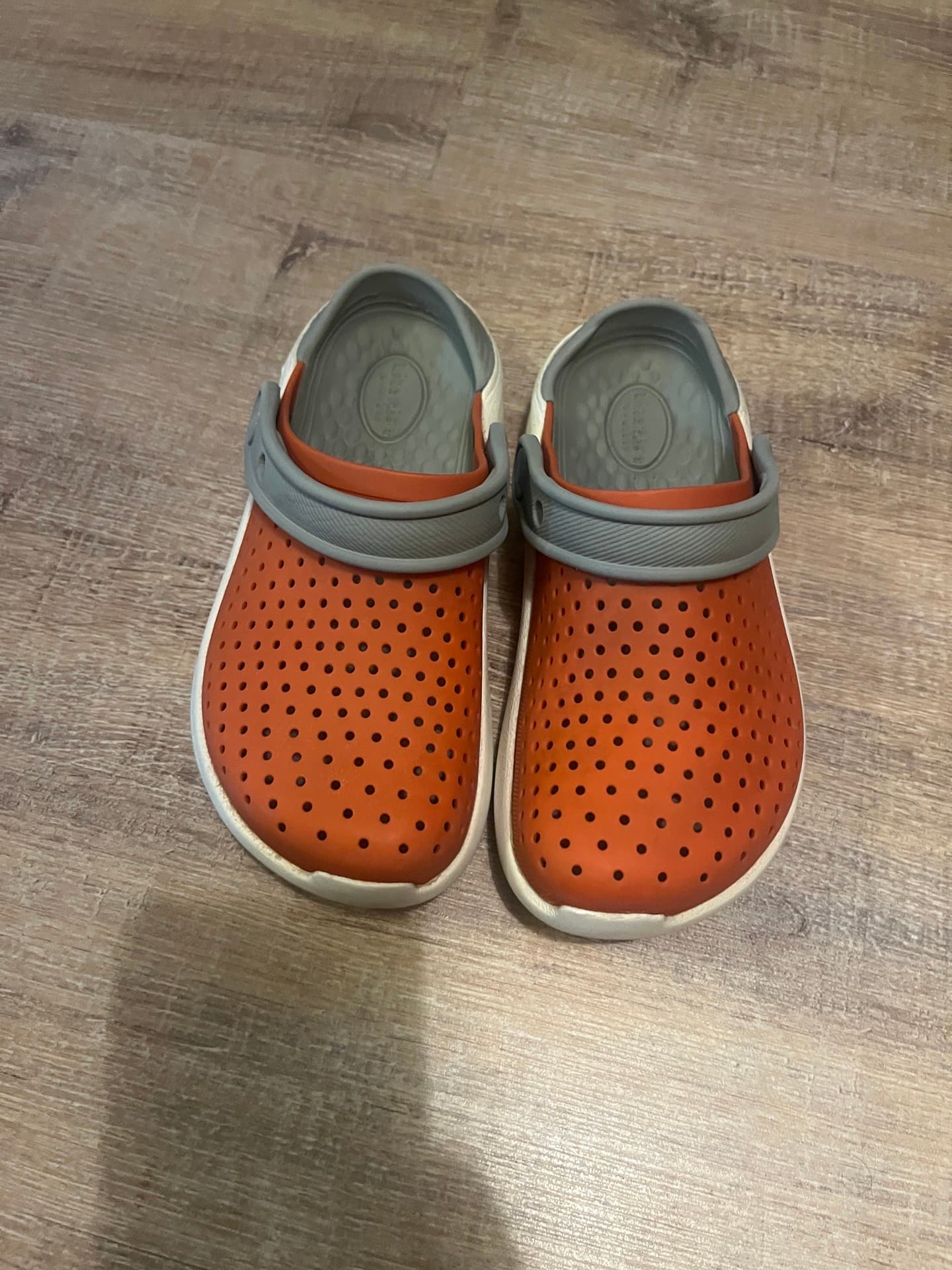 크록스 LiteRide C13