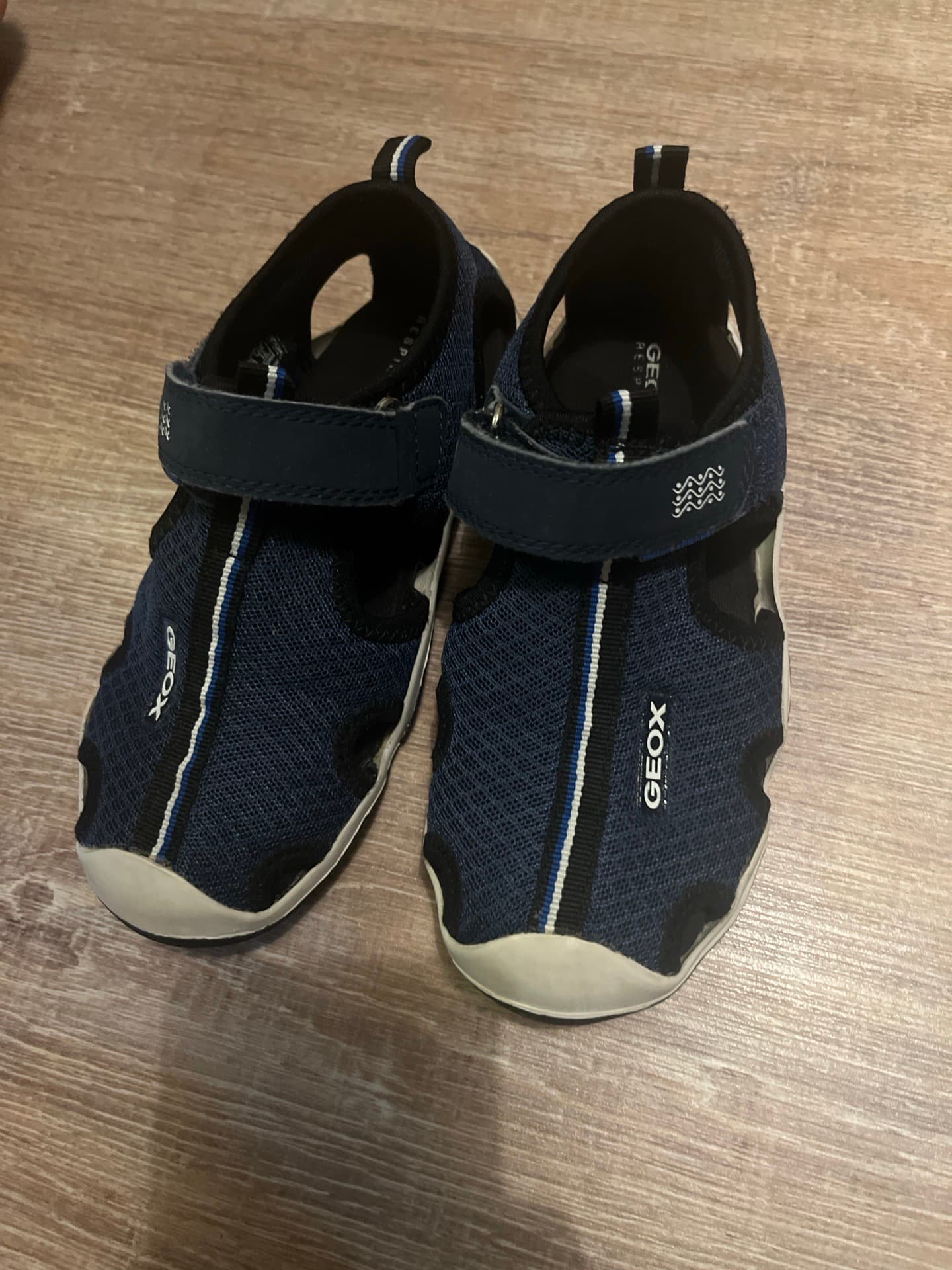 Geox 여름 샌들 30
