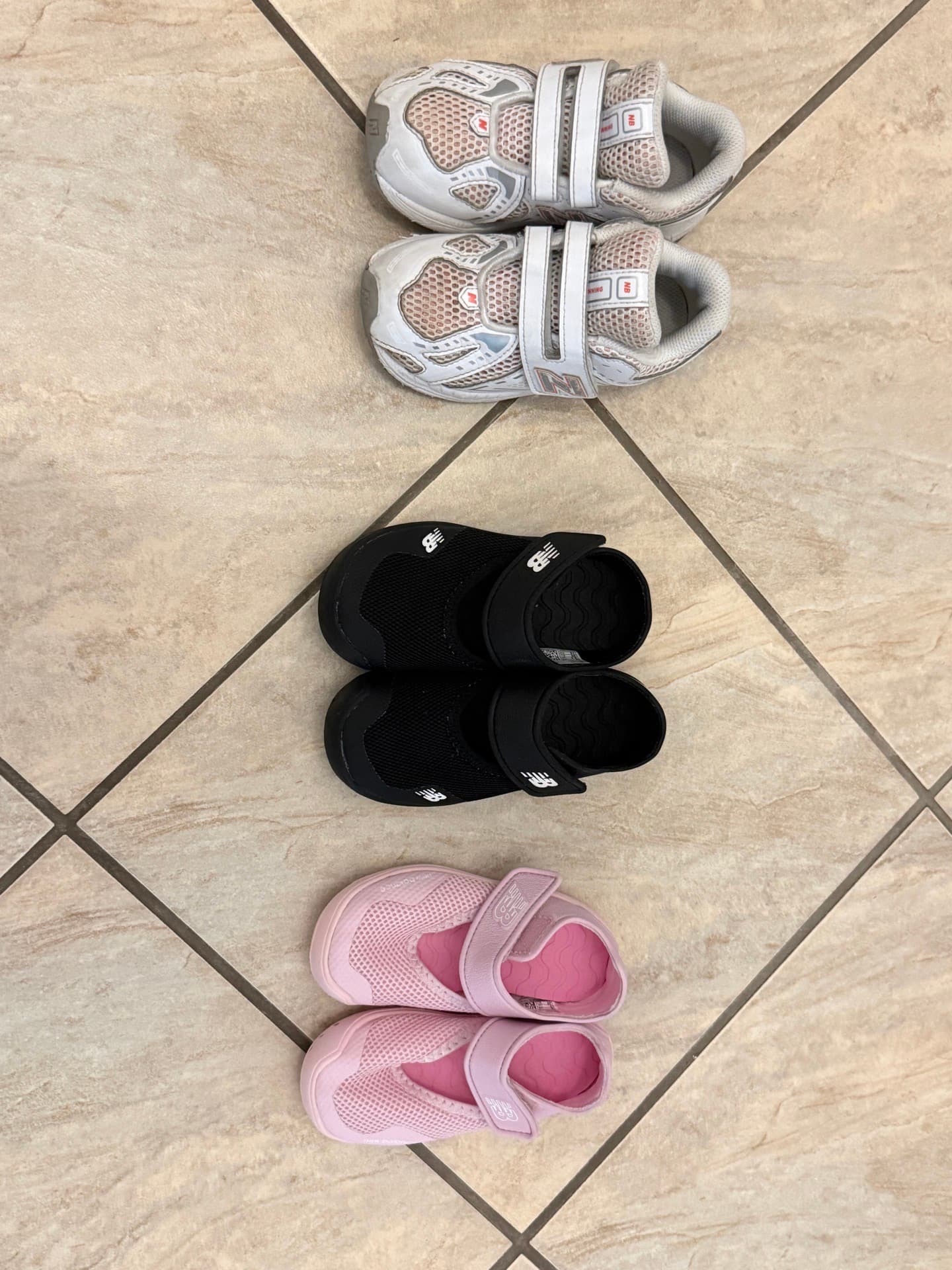 신발판매합니다 . size 25, 26