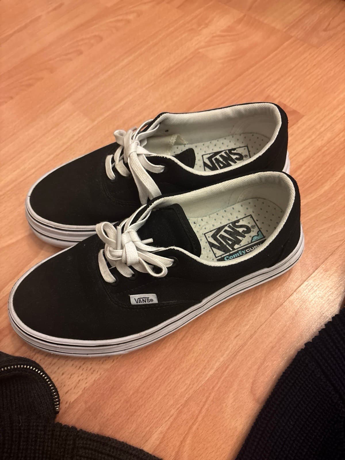 반스 컴피쿠쉬 운동화 38