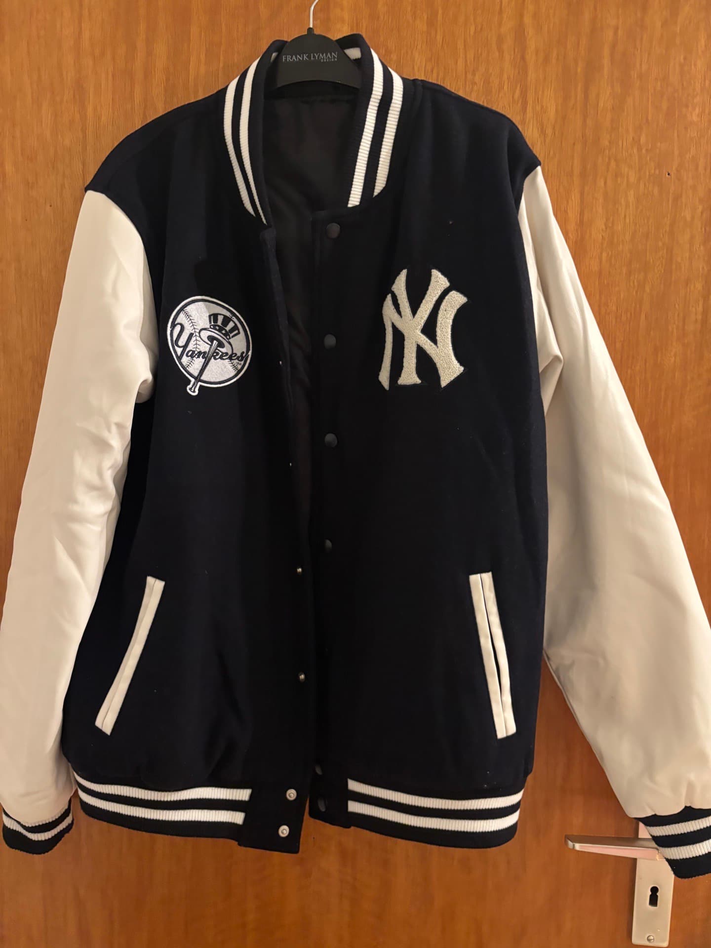 뉴욕 양키즈 잠바 남자 라지