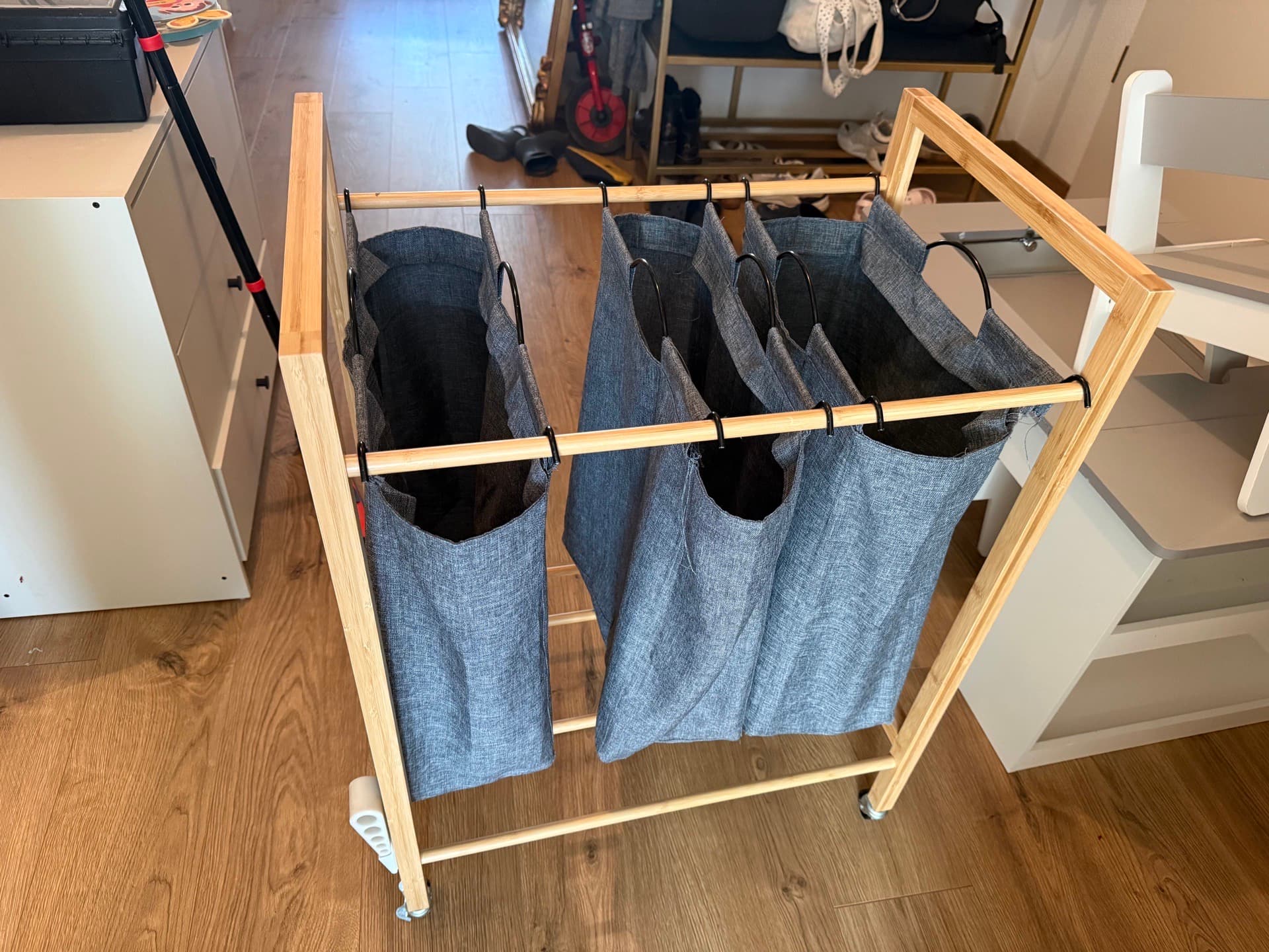 빨래 바구니 (예약)